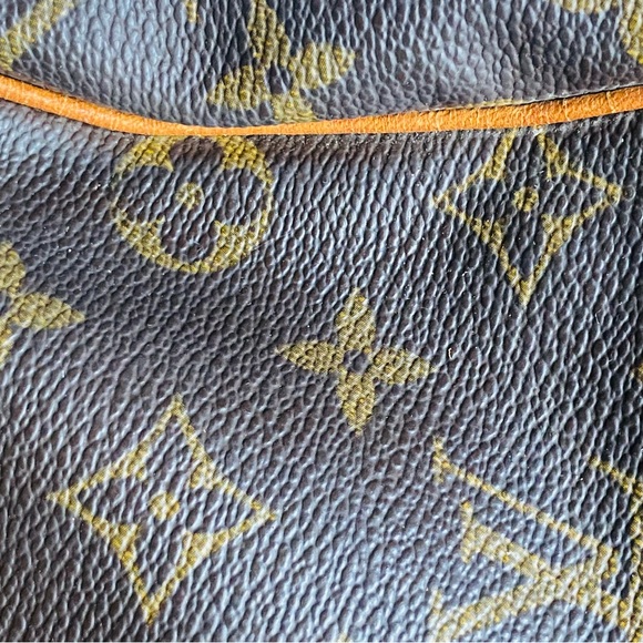 🥰💋🥰 Louis Vuitton Monogram Speedy 25 - Picture 9 of 16